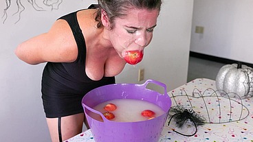 Bobbing for apples - bucket full of jizz