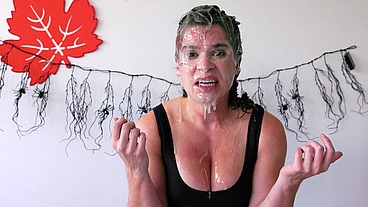Bobbing for apples - bucket full of jizz