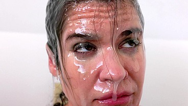 Bobbing for apples - bucket full of jizz
