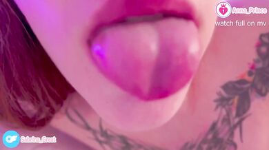 Hot Ginger Teen Tattoo Teases Horny Pussy Play On Sunday