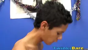 Felix Deepthroats Liams Massive Rod in Hot Bareback Action – GayTwinkX 18+