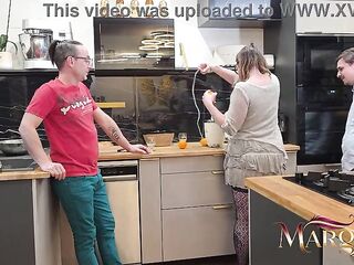 Making Orange Juice Turns Into Coarse Double – Spouse & Lover Destroy My Booty, Spouse Cums Unfathomable Inside Whilst I Squirt Everywhere