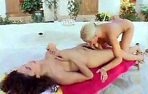 Nice curly tranny drills a chick outside