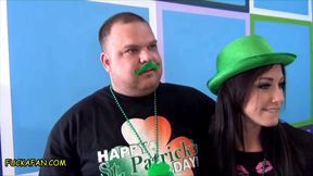 Fuck A Fan – Jennifer White Triple cum swaps Aaron’s sperm w Charity & Charlyse on St Patrick’s Day