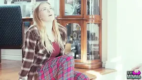 River Lynn seduces stepmom Lindsay with her long, hard cock