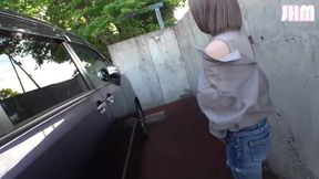 A Slender Beauty Explores