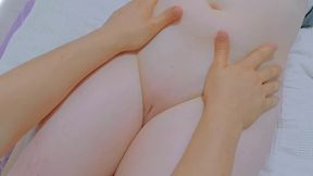 My friend lets me touch her after she takes a bath so I can get her juices out.
