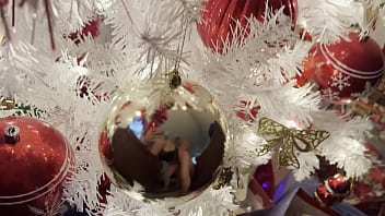 Cubana singando en navidad