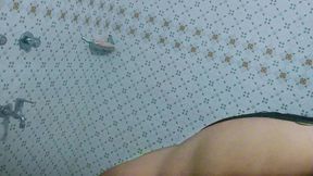 arabian muslim girl hot shower in public toilet, look how big is my tits, ass & pussy فتاة عربية تمارس الجنس في المرحاض