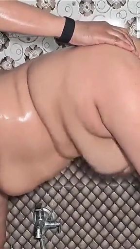 Cum Swallowing Fuck in Bathroom Hardcore Sex