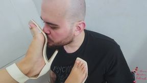 Foot worship, by Gabi Montovani and Slave, FULL HD