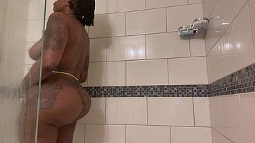 Pretty pussy shaved rinsing off