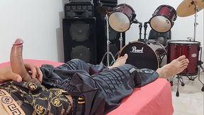 masturbating in my stepsister'_s room