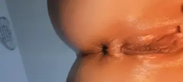 My first time having a buttplug in my tight anus