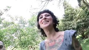Big tattooed woman trio blowjob in park with cumshot in mouth