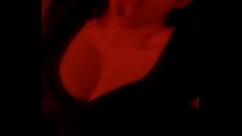 Diablita le da las nalgas a su amigo quiere que me de por mi calaberita