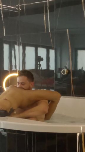 nut in My Pussy Papi - Intense Romantic Sex with Hot Latina Veronica Leal Jacuzzi