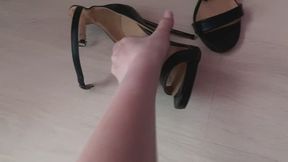 Work, foot bitch