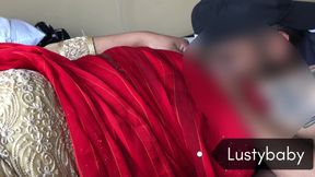 Honeymoon Ma Himal Herdai Chikdai