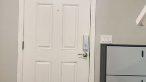 LATINA GETS SEXY MASSAGE