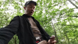 Sborra intensa nel culo da gay con cazzi enormi che finisce in sborrate