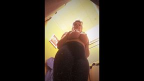 ”Selfie Changing Room Video”