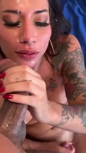 Eating her ass   Clip 3