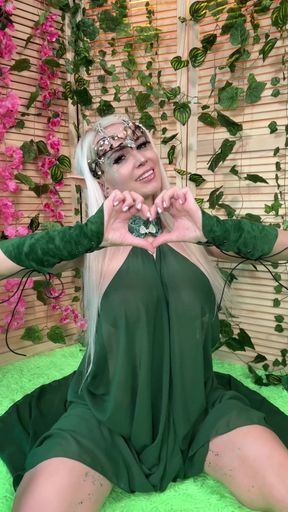 You found the elf. Now unlock the secret level with heart button
