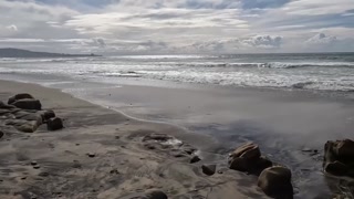 Quick Fuck 🔞on The Public Beach 🏖️ With My GF👸🏼