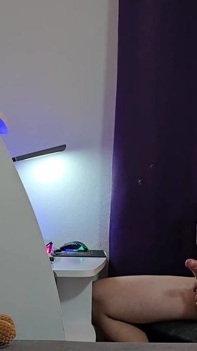 Horny Big Dick Guy - Morning Masturbation, Loud Orgasm and Massive Cumshot