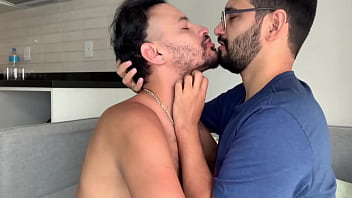 Gozei duas vezes comendo o cuz&atilde_o do Marcos Goiano - Fuck complete in Xvideos Red
