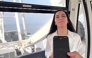 Horny69rabbits, cumming on the first date on a ferris