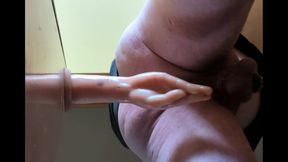 Warming up for bigger dildos