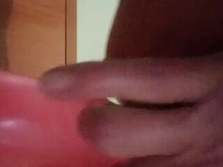 older puts sextoy in close-up and squirts