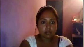 Chubby Spanish webcam gal plays with her big soft tits for me