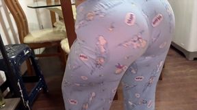 mother-in-law shows off her big ass to son-in-law who ends up having sex with her 💦