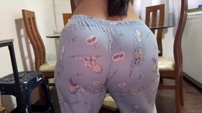 mother-in-law shows off her big ass to son-in-law who ends up having sex with her 💦
