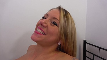 Ashley a une envie particulière...