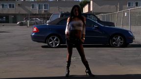 Jenaveve Jolie Takes Raw Underground Dick