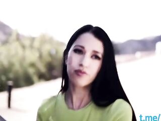 Amigos fazendo troca para terem uma noite melhor LEGENDADO