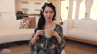Massage at couple's retreat gets HOT and WET. - Sound Bath - Evelyn Claire, Elly Clutch