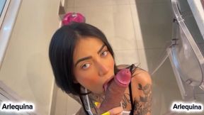 fui fazer uma entrevista para o big bamboo nao imaginei que ia perde a virgindade do meu cuzinho logo com ele sera que aguentei o pauzao dele no meu cuzinho virgem