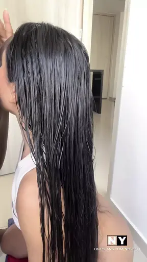 amateur babe geniet van diepgrondoogse grote ebone lul