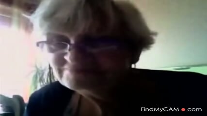 Mature Cam Show with Amateur Granny