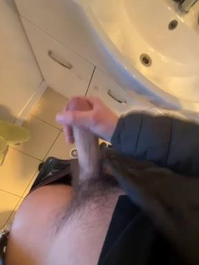 Finished work🙌🏻