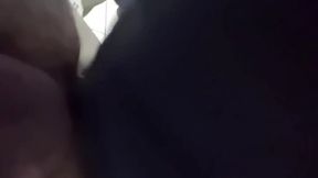 Olha a delicia do pau entrando e saindo e eu gemendo.