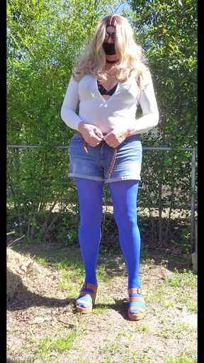 Cd outdoors pantyhose playing with myself masturbating and cum.   Clip 1