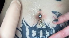 fuck my bellybutton with your cock! cum countdown spitting in my bellybutton JOI spit fetish belly fetish bellybutton fetish