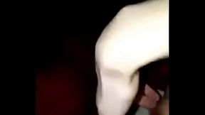 Tocando mi vagina mojada