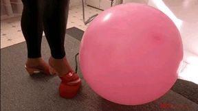 Mila - Dr Scholl mules in action - pink balloon